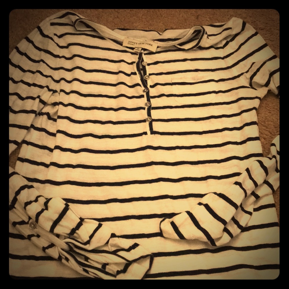 Long sleeve striped shirt